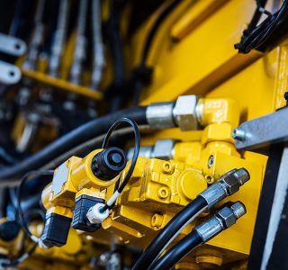Qué son los componentes hidráulicos en maquinaria minera