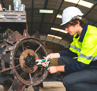 expertos en mantenimiento de trituradoras